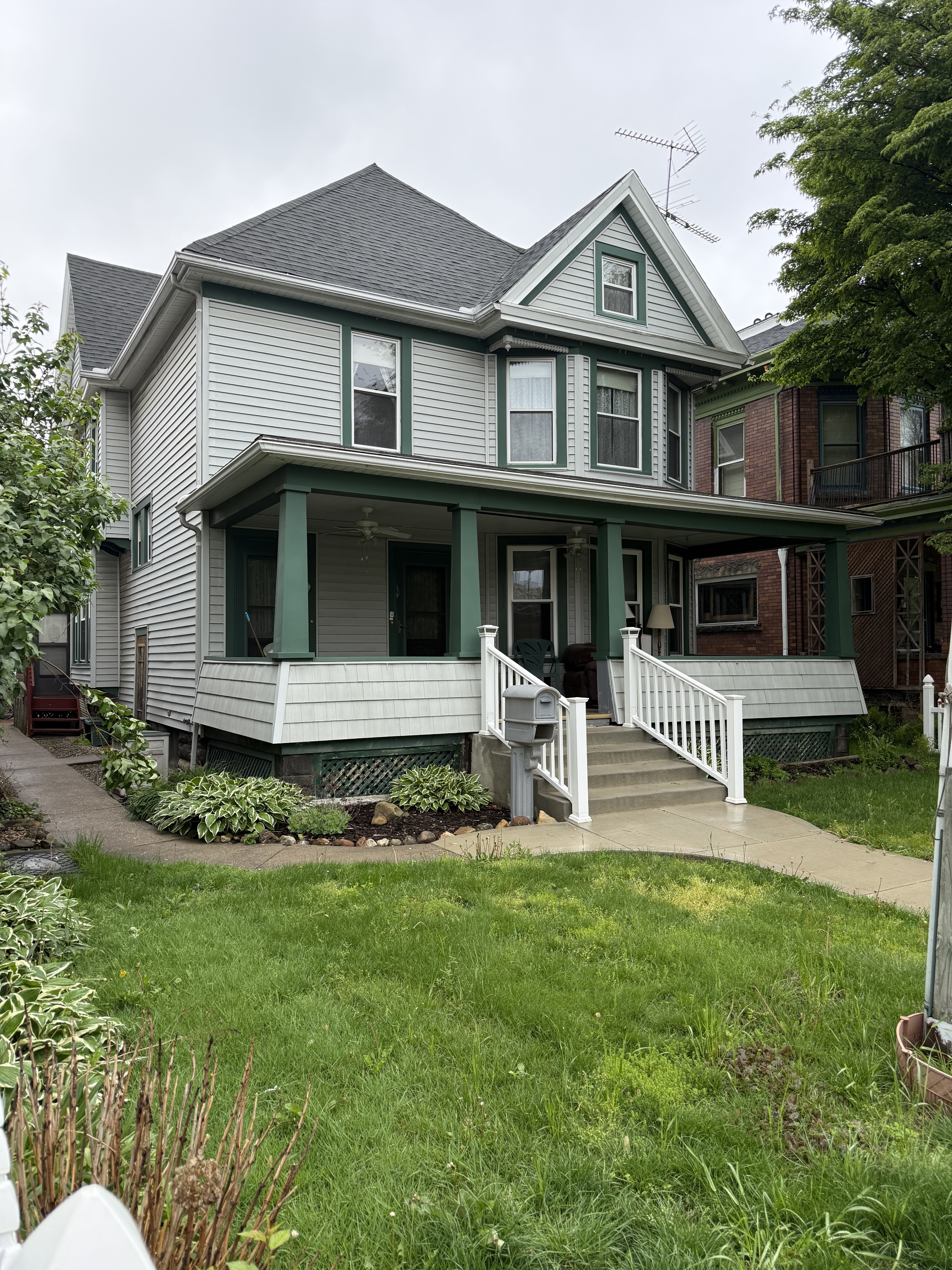 Property thumbnail image